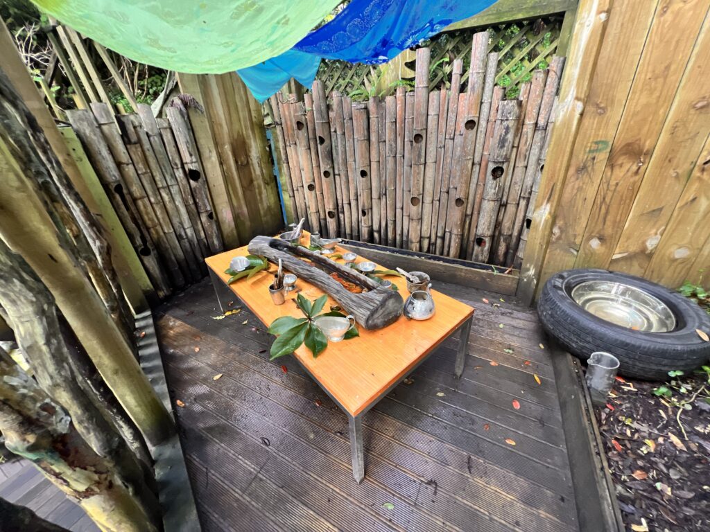 Outdoor learning environment